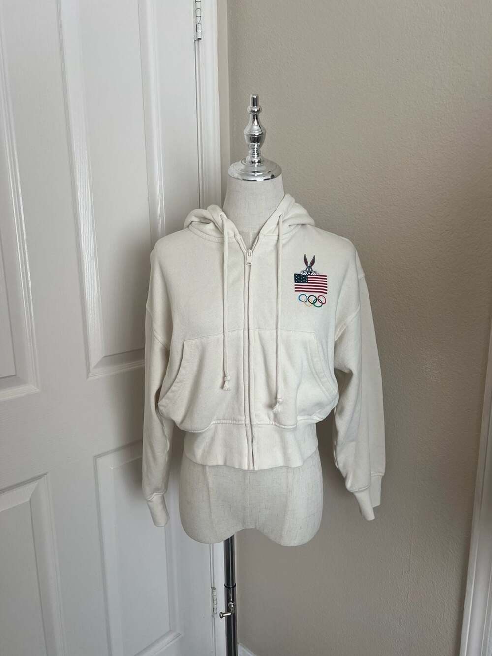 Looney Tunes x Team USA Bugs Bunny Olympic Cropped Zip-Up Hoodie, Size XS